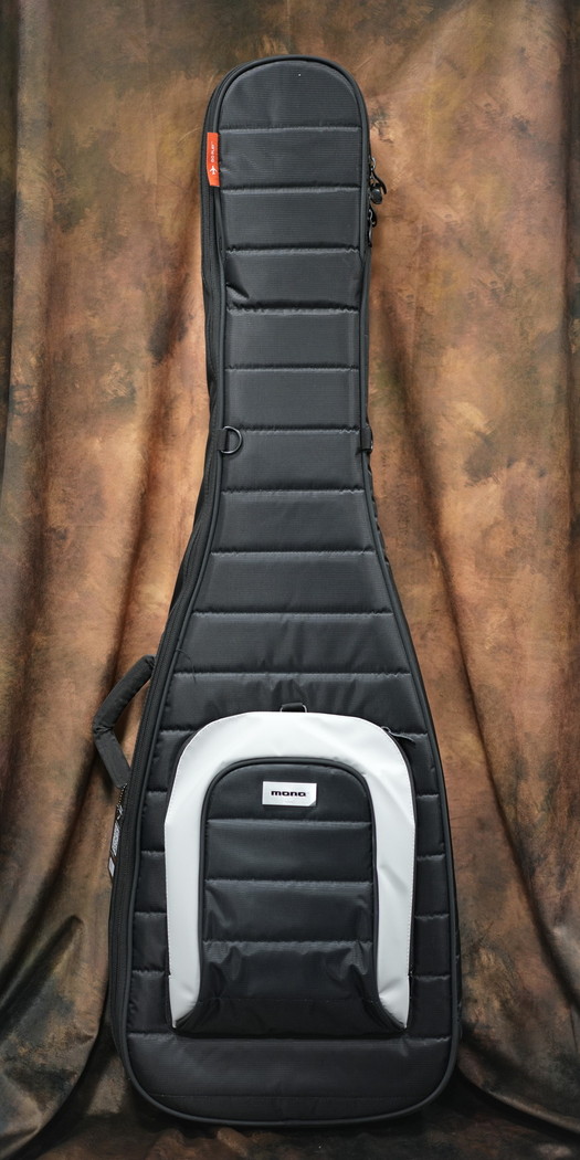 Mono 2025 bass case